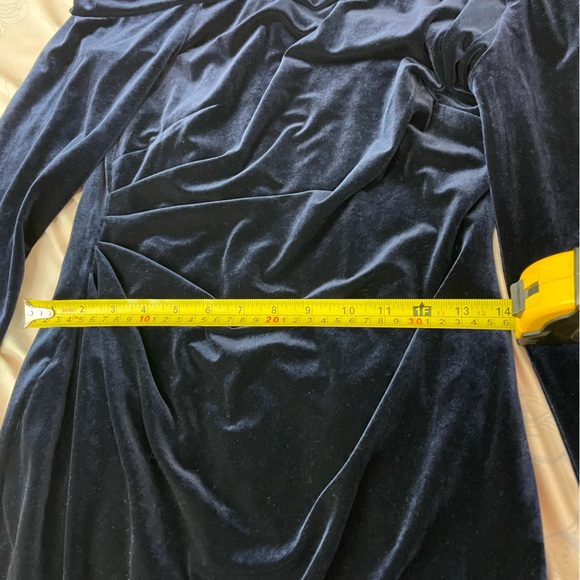 Eliza J navy blue Boatneck Off Shoulder Velvet dress - Picture 8 of 8